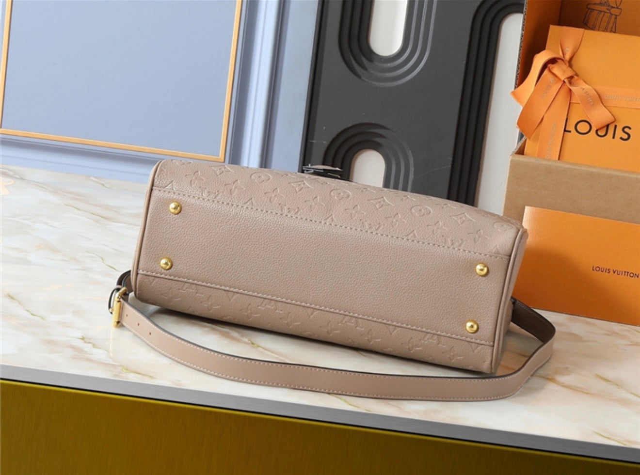 Louis Vuitton Grand Palais tote bag