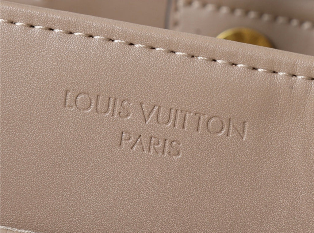 Louis Vuitton Grand Palais tote bag