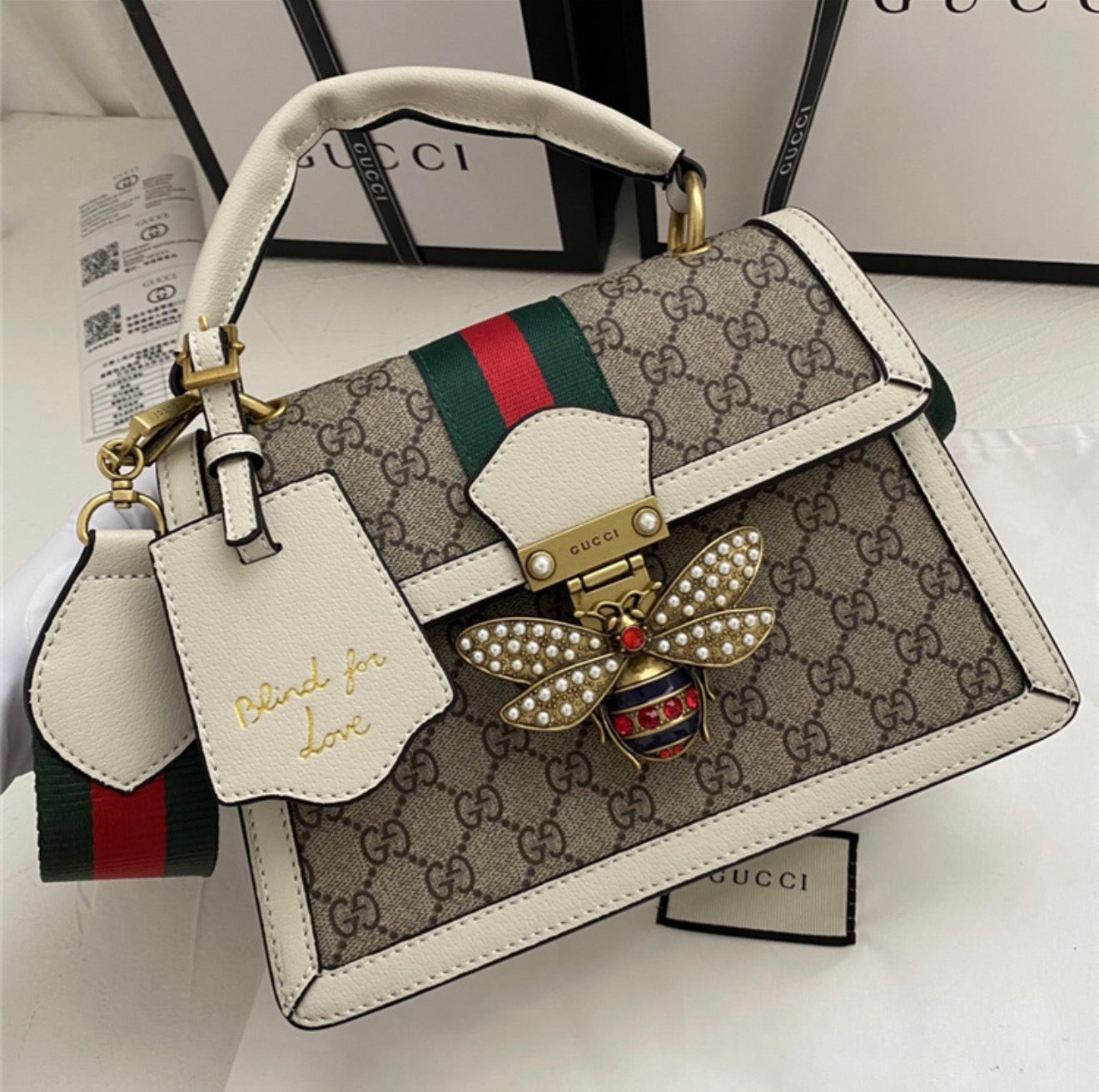 Gucci GG Supreme Small Queen Margaret
